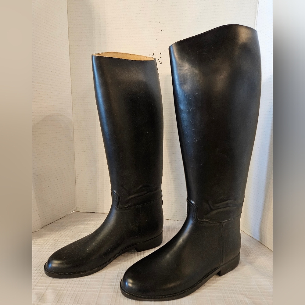 Wembley Black Leather Boots